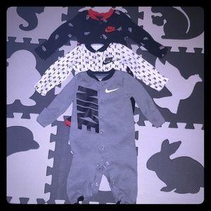 Nike bundle lot 5 pieces